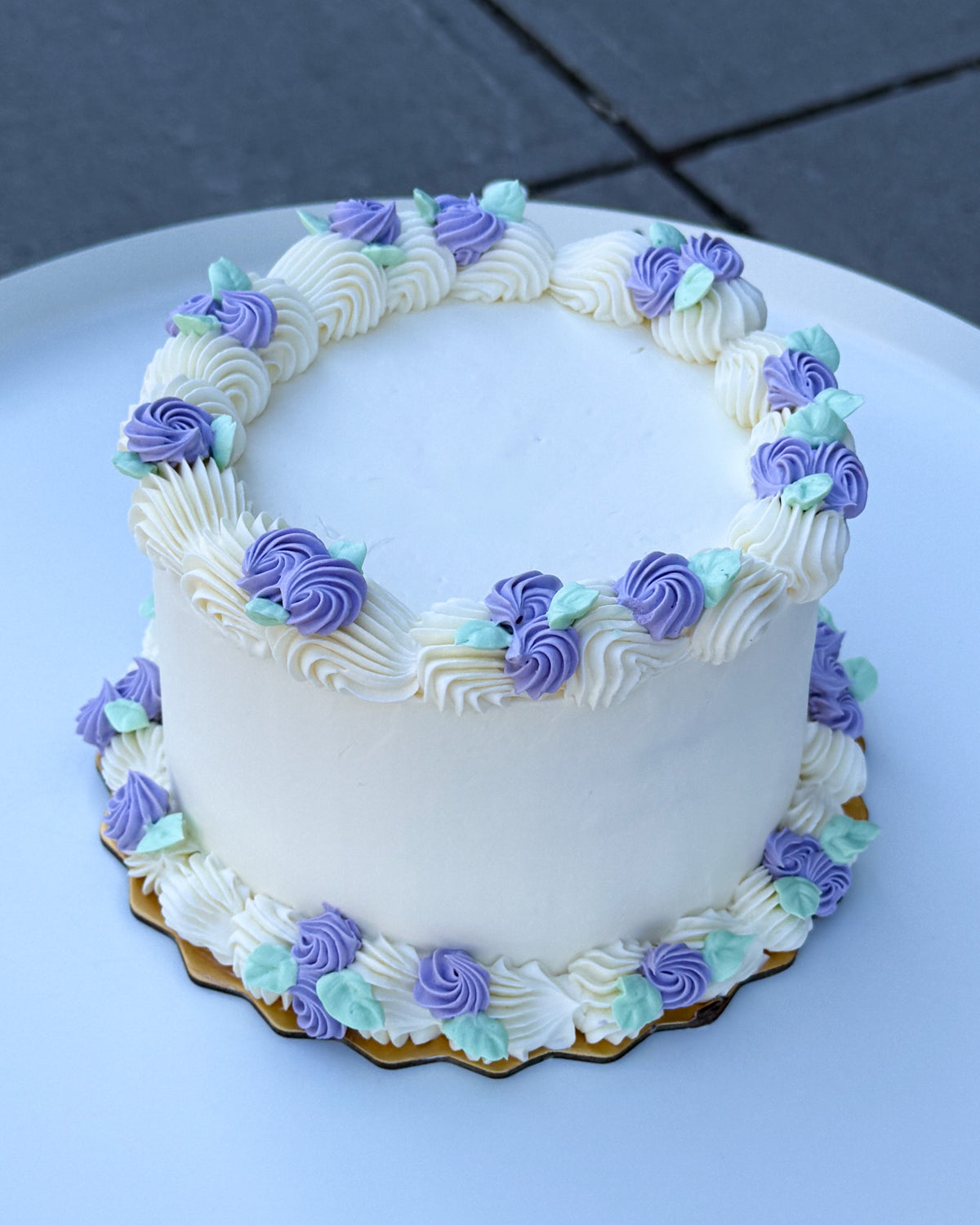 Floral Vintage Cake